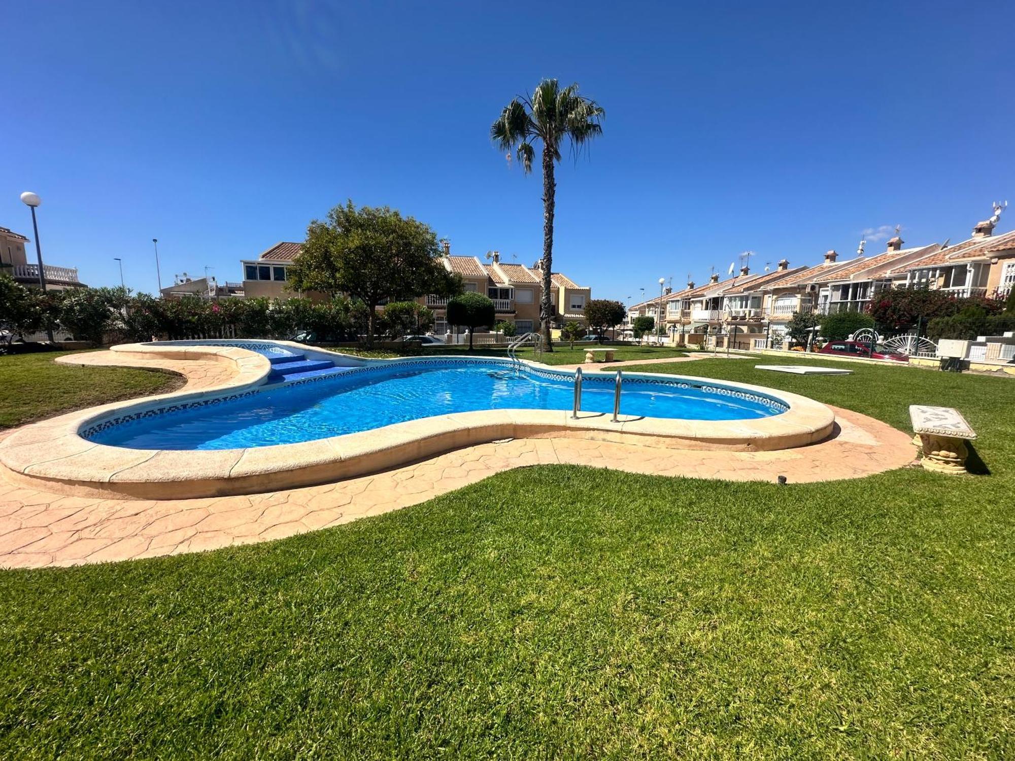 Homely Apartments Royal Torrevieja Exterior photo