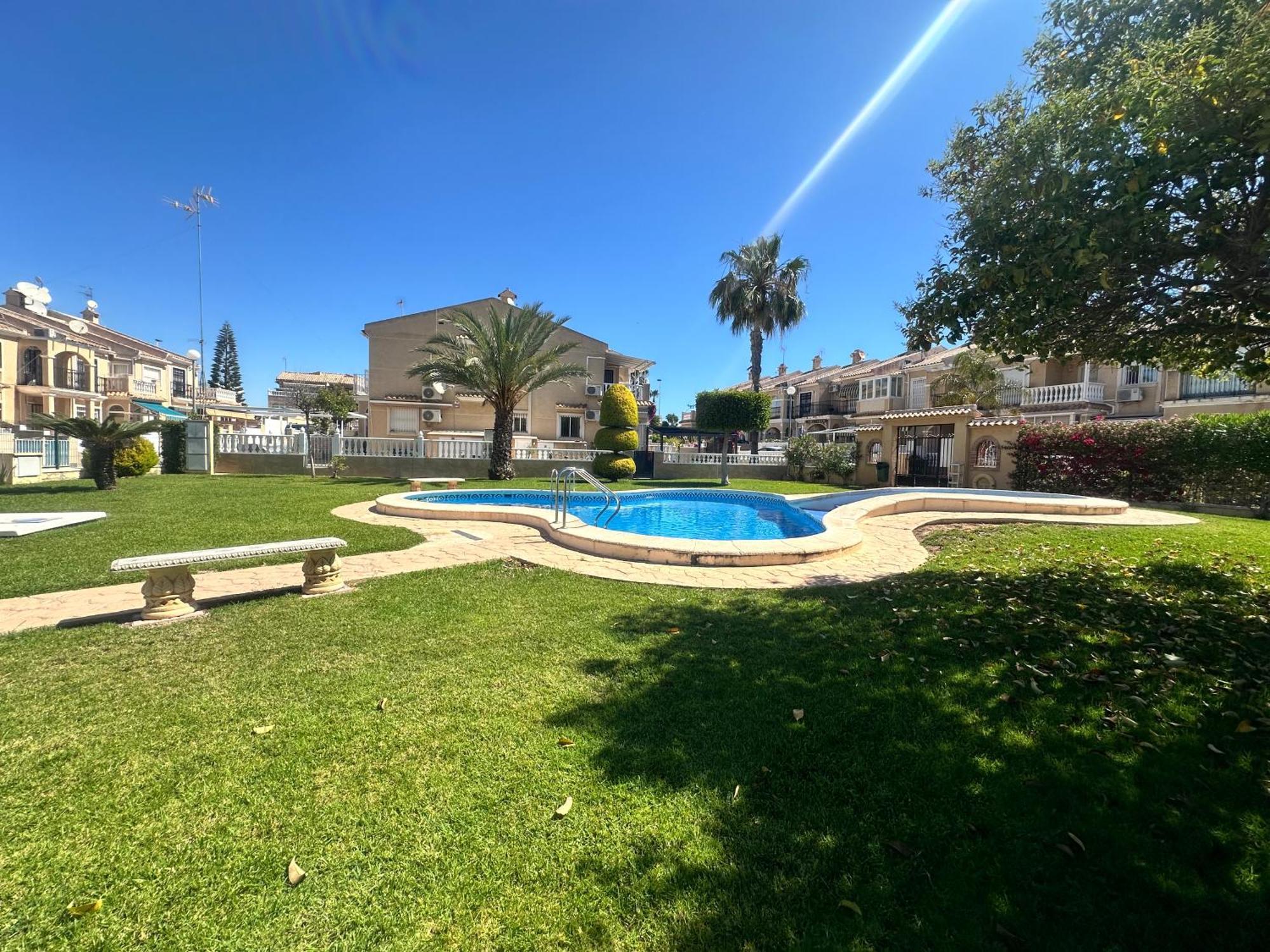 Homely Apartments Royal Torrevieja Exterior photo