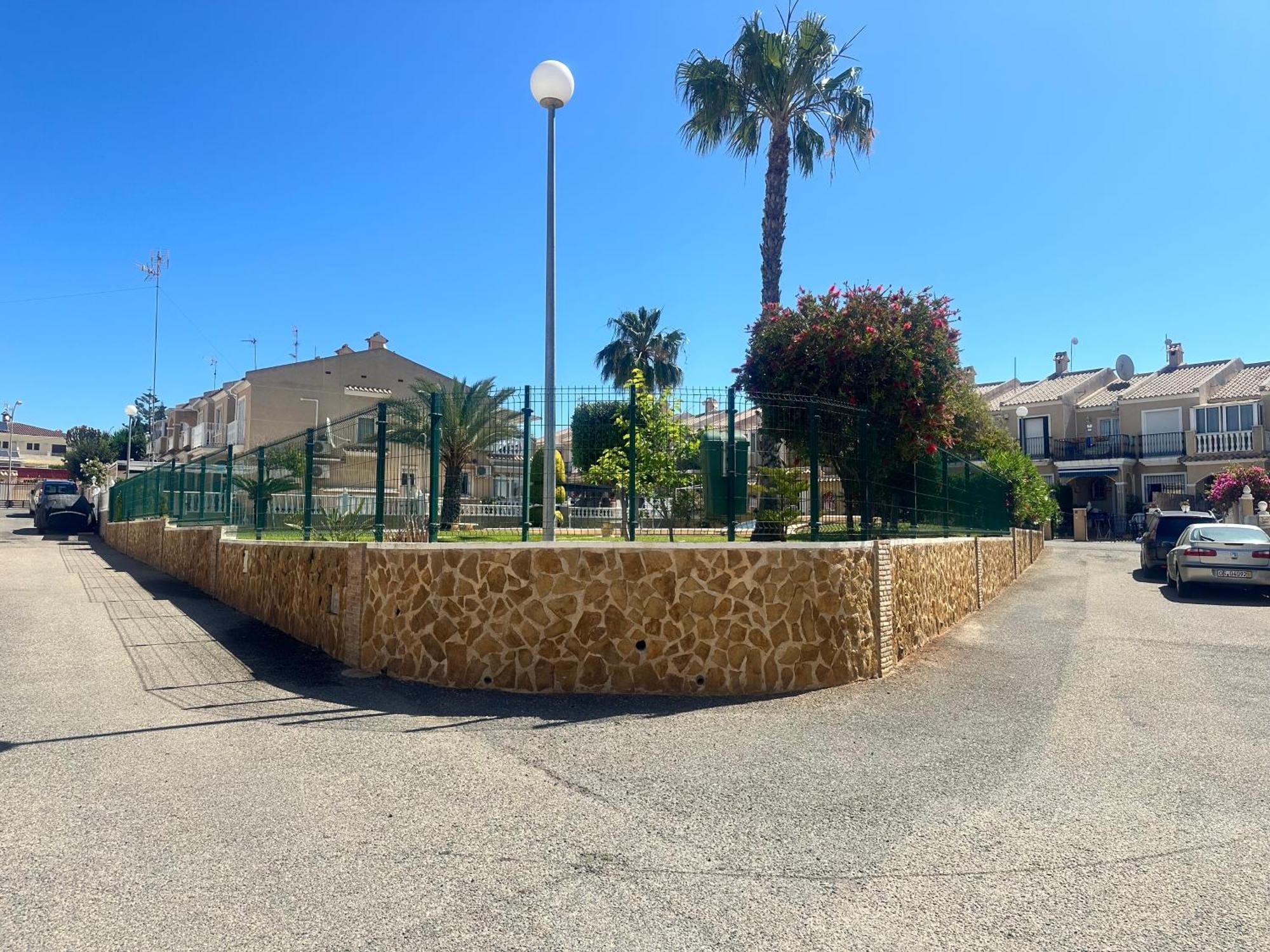 Homely Apartments Royal Torrevieja Exterior photo