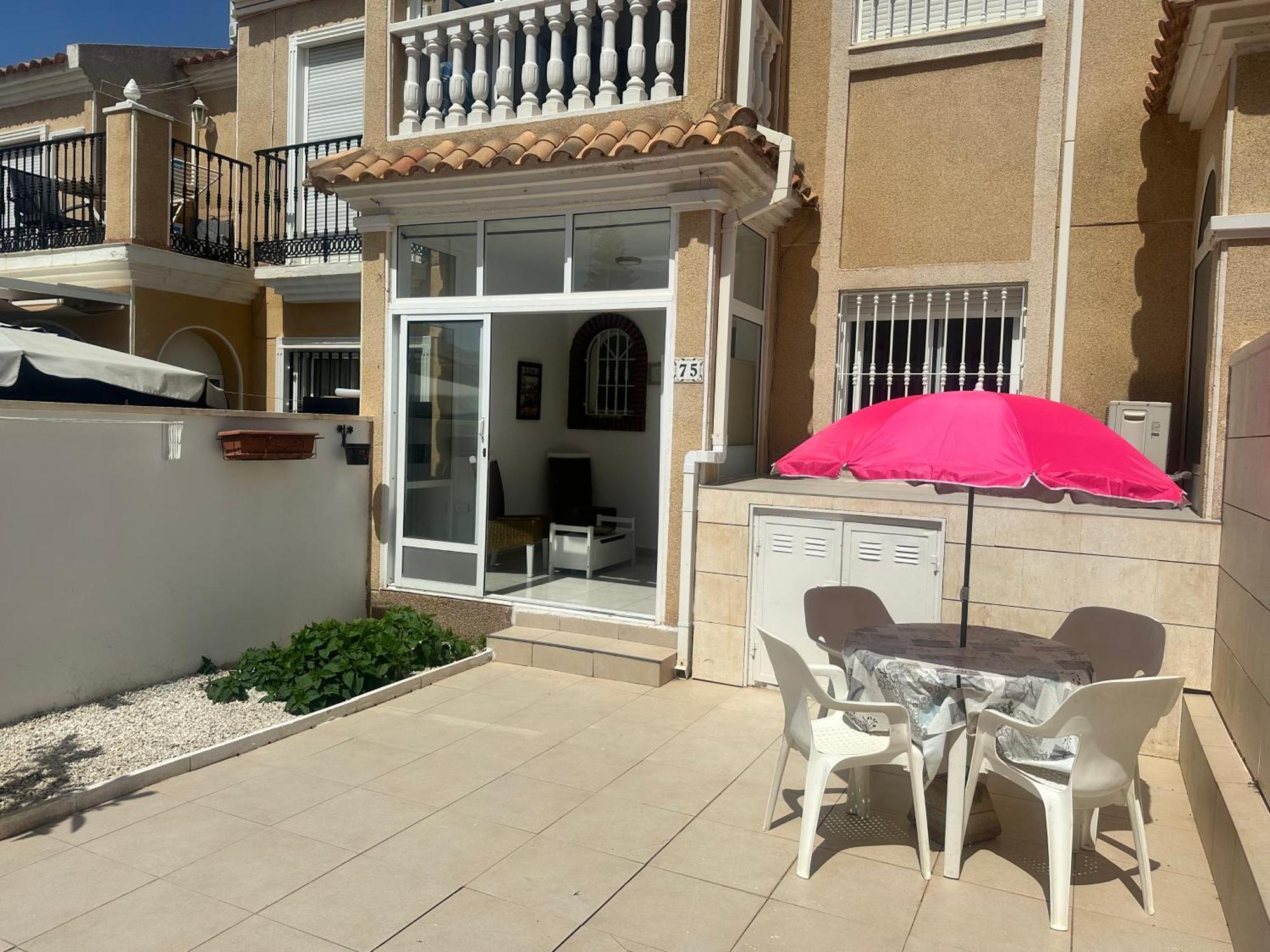 Homely Apartments Royal Torrevieja Exterior photo